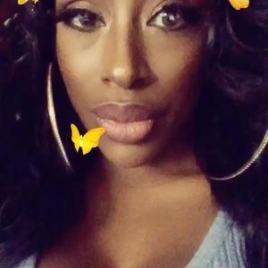 Meet your Posher, Keri